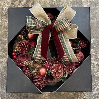 Dried wreath red